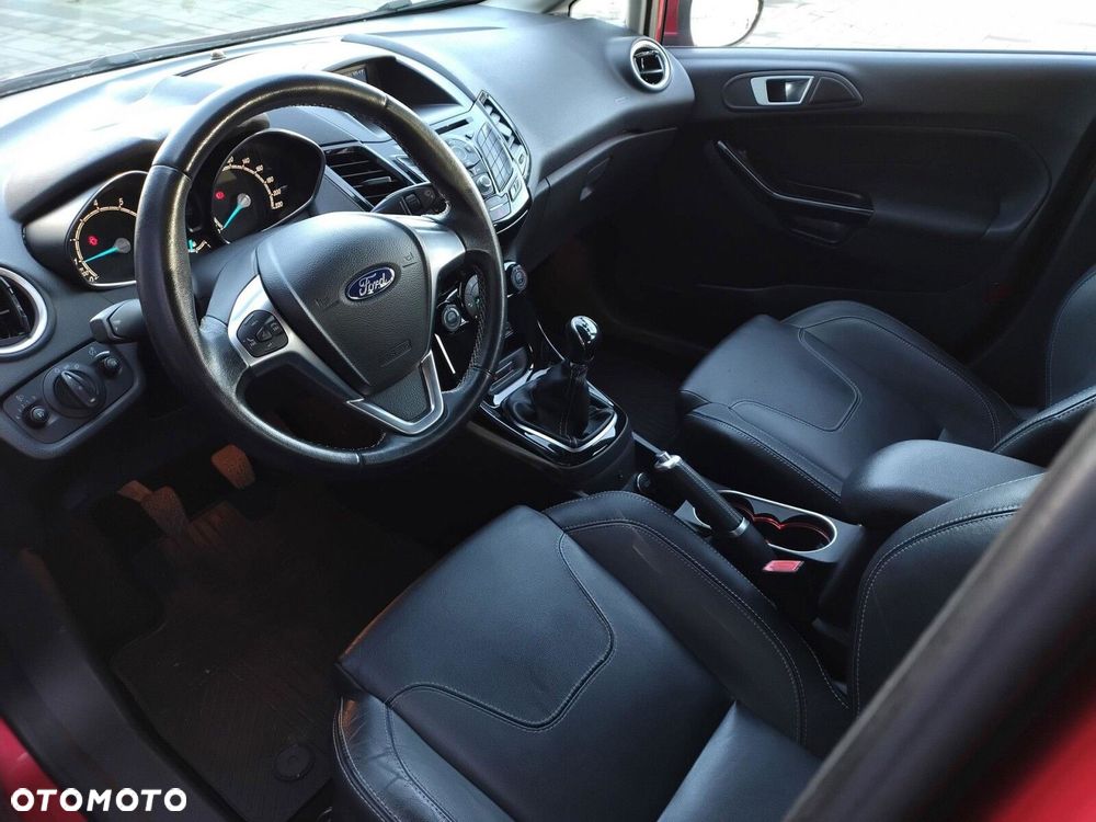 Ford Fiesta 1.0 EcoBoost Titanium - 10