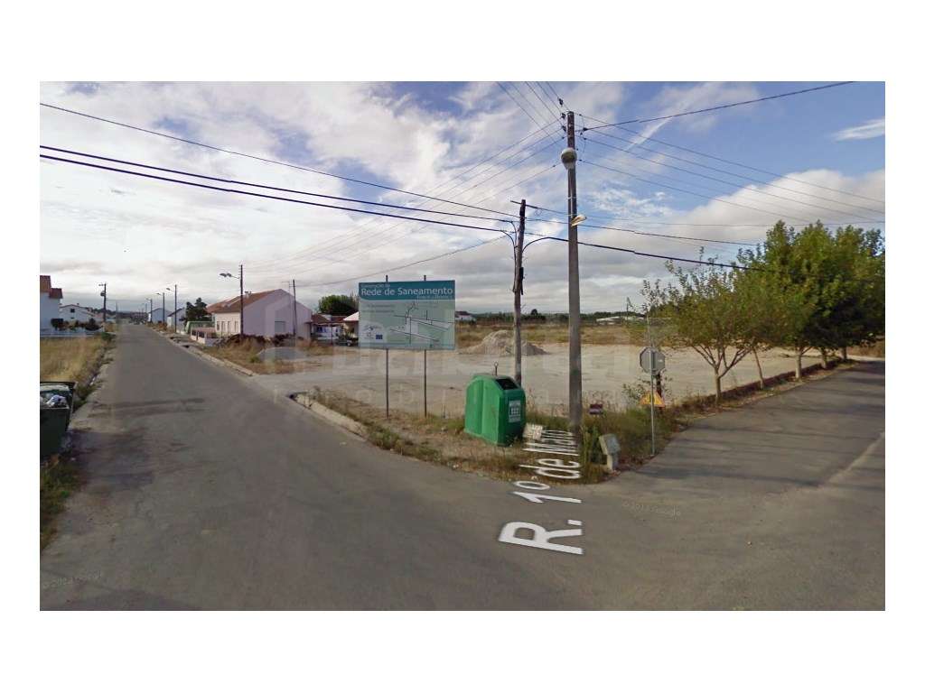 Terreno Urbano - Grande imagem: 2/3