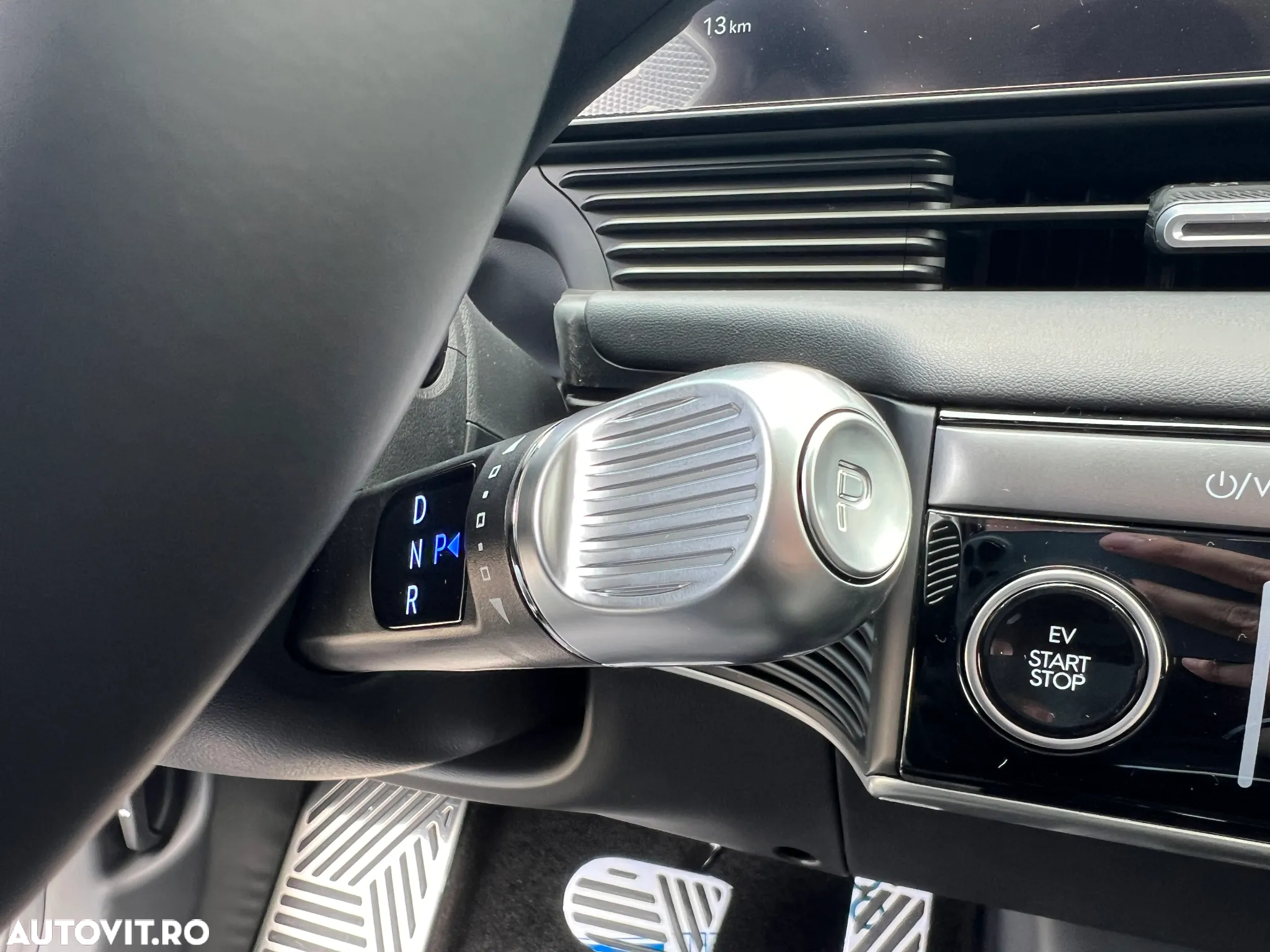 Hyundai IONIQ 5 229 CP 84 kWh 2WD Premium - 35