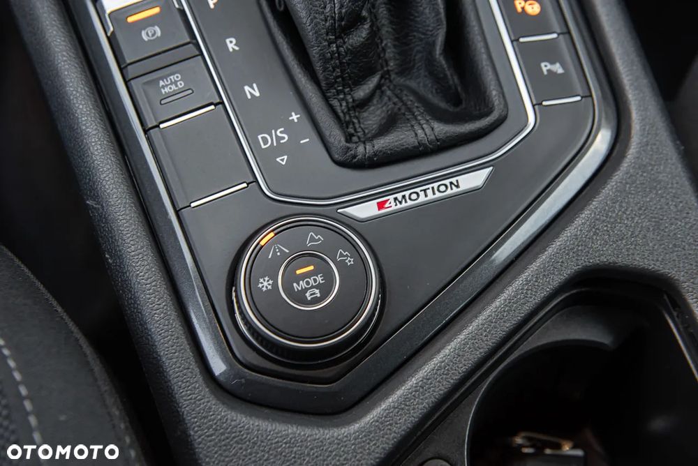 Volkswagen Tiguan 2.0 TSI BMT 4Mot Highline DSG - 28