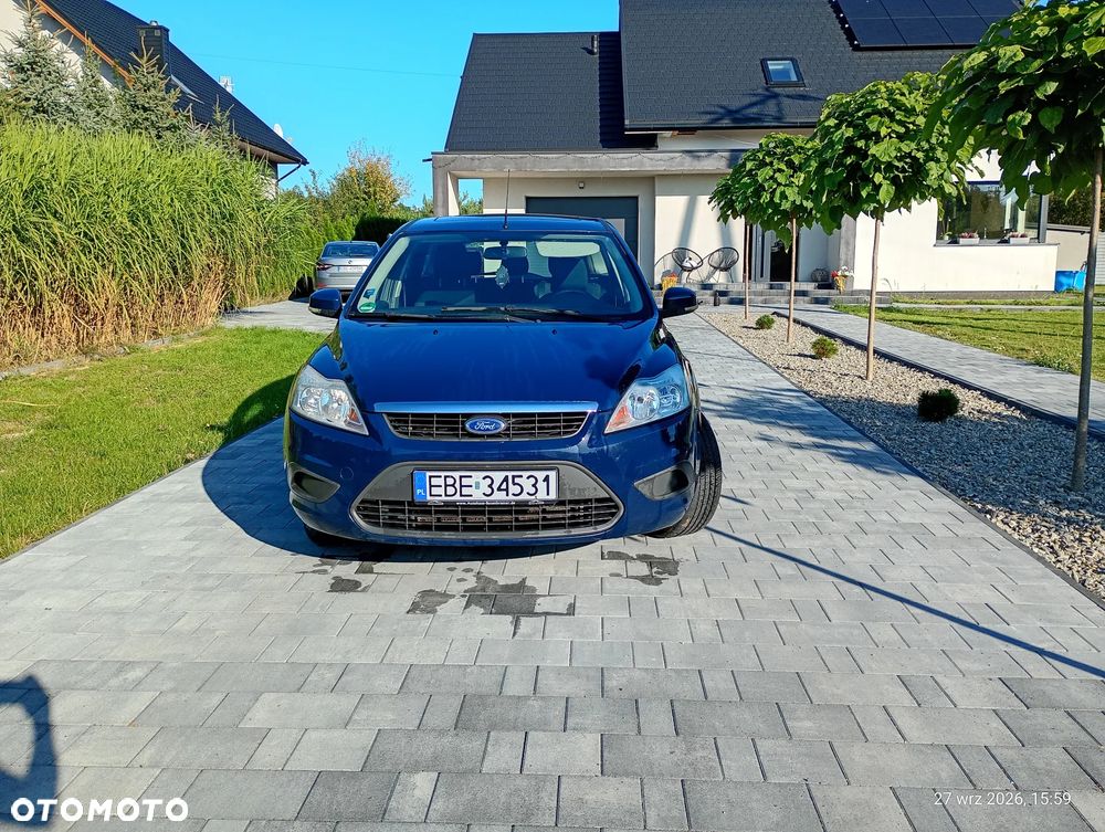 Ford Focus 2009 photo 3