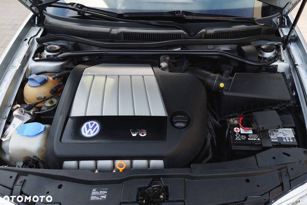 Volkswagen Golf - 2