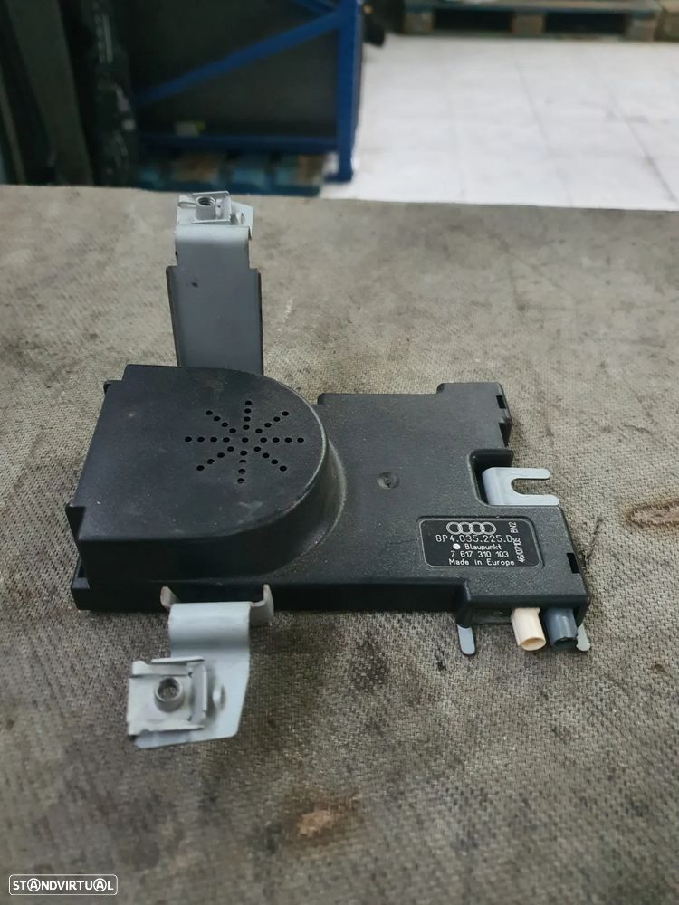 AMPLIFICADOR DE ANTENA AUDI A3 / 8P4035225D
