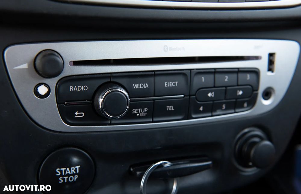 Renault Megane Grandtour ENERGY dCi 130 Start & Stopp Bose Edition - 6