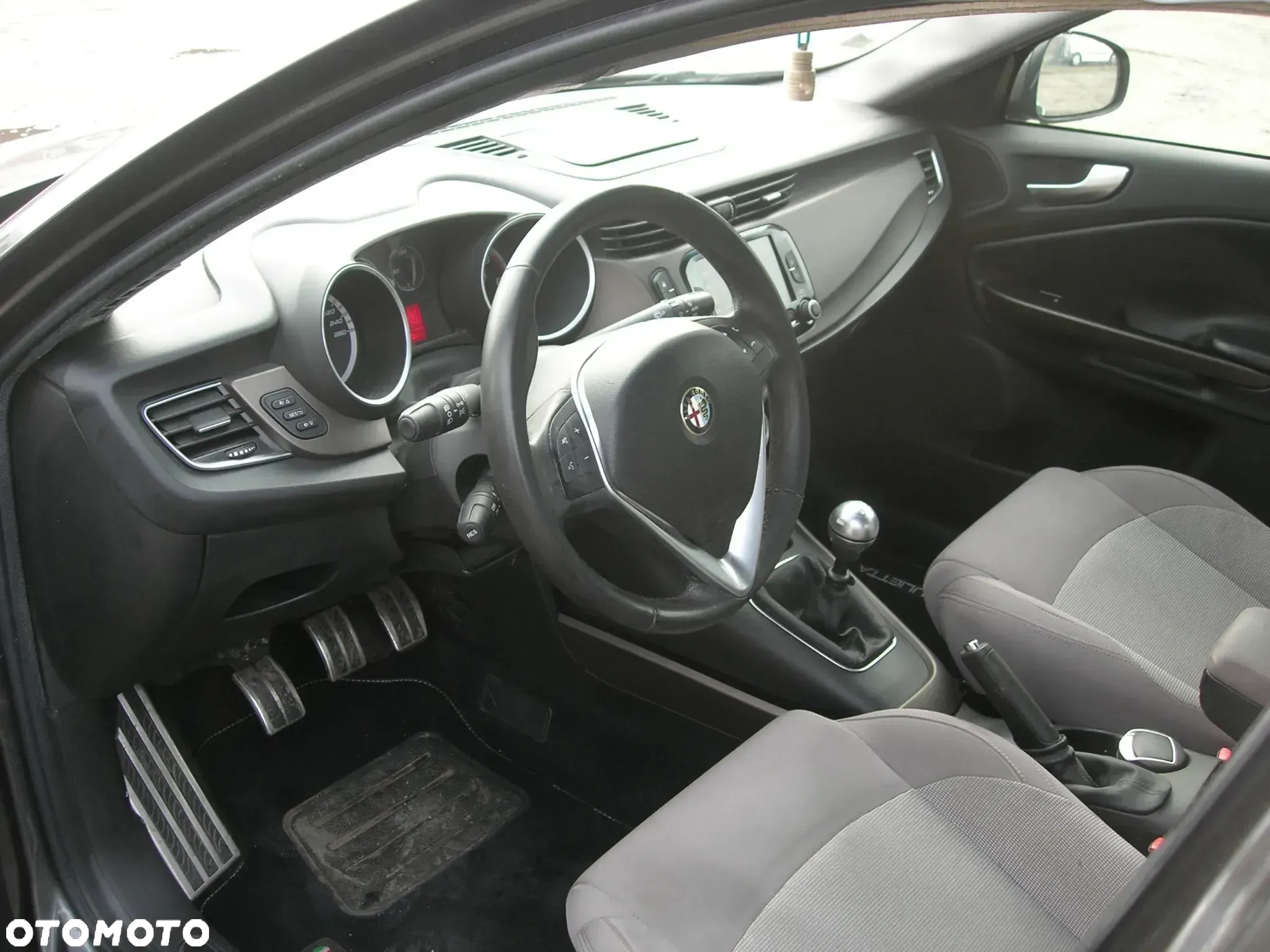 Alfa Romeo Giulietta - 11