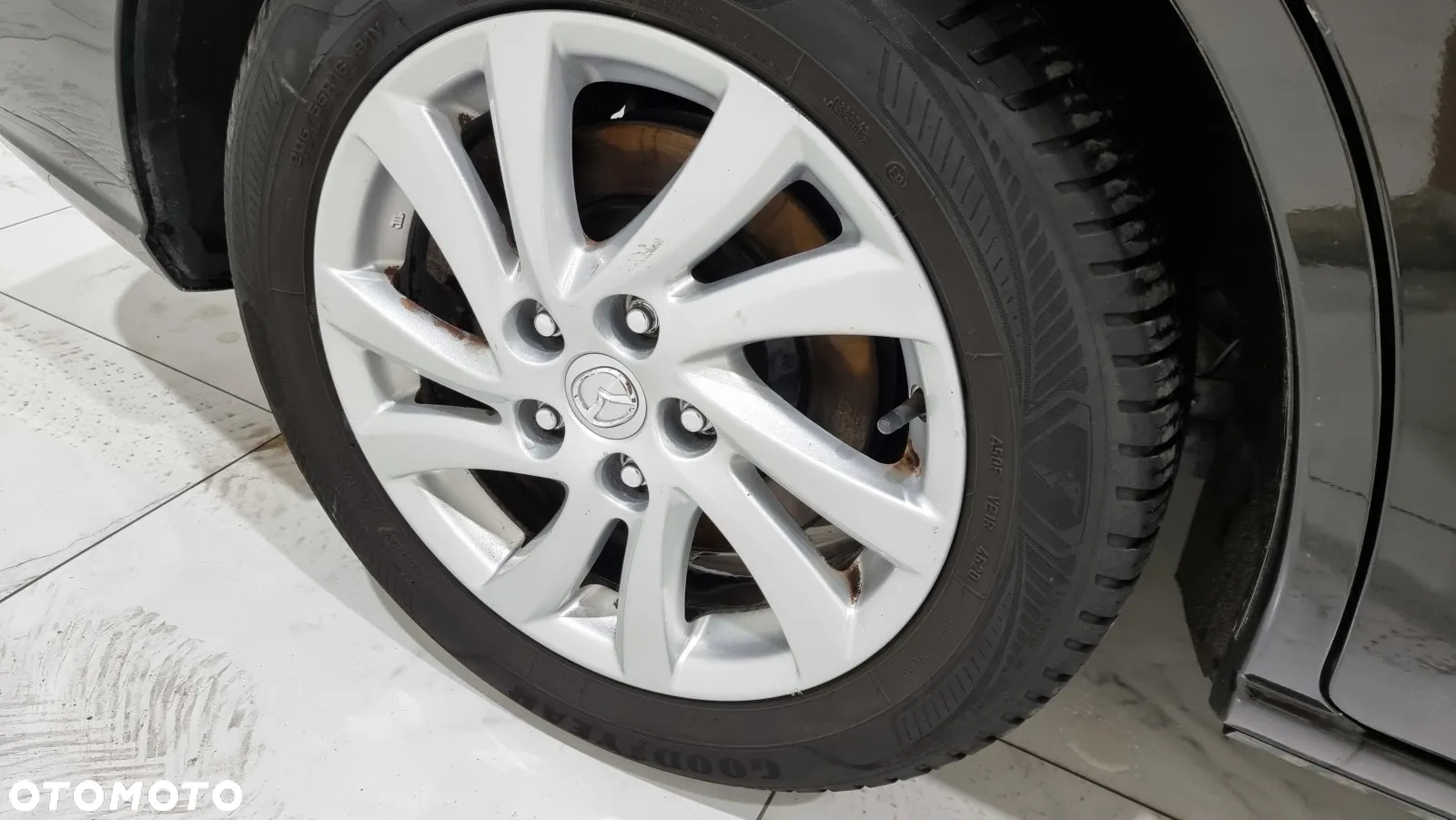 Mazda 5 - 19