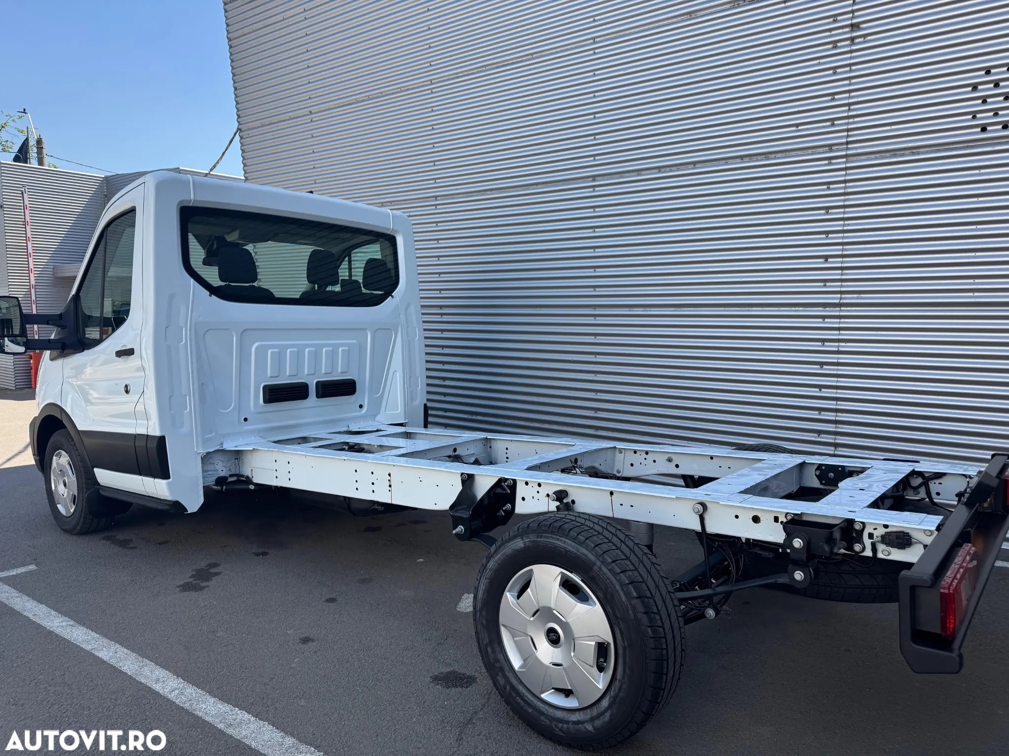 Ford Transit - 7