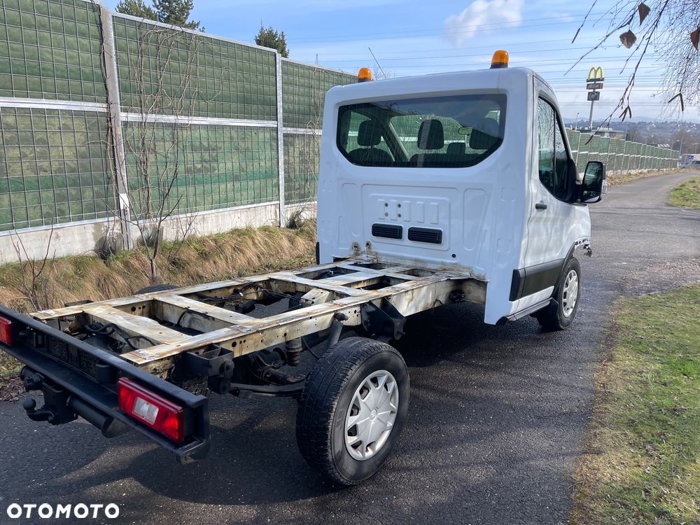 Ford Transit - 4
