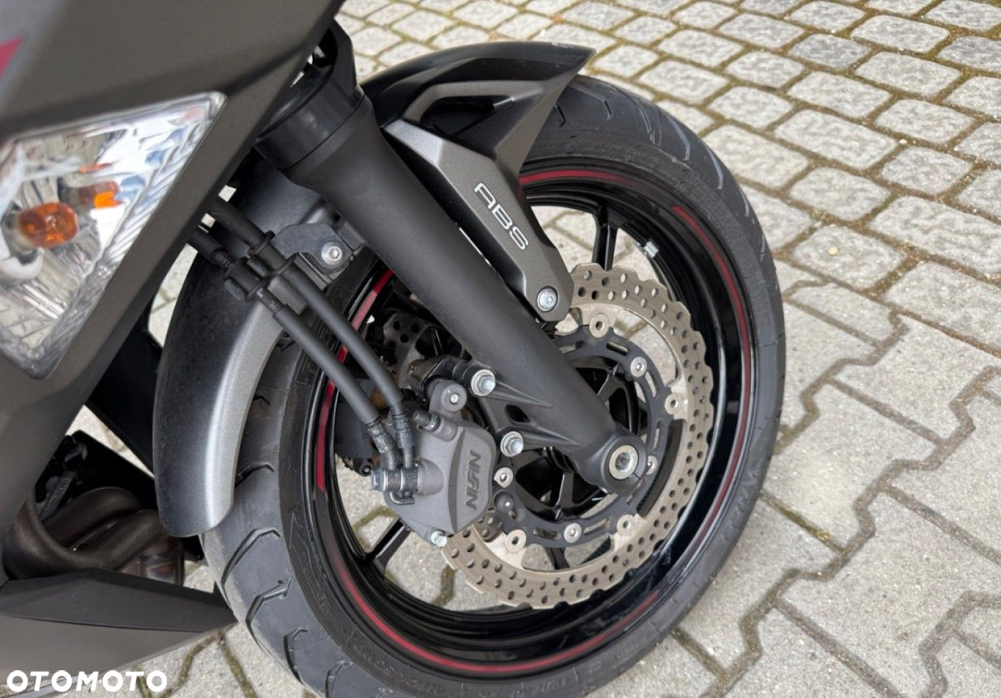 Kawasaki Ninja - 6