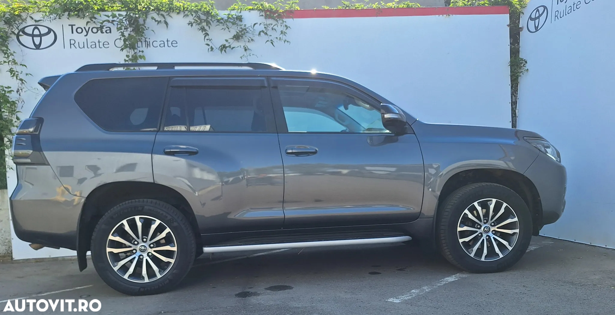 Toyota Land Cruiser 2.8l D-4D 204 CP A/T 7 locuri Luxury AVS Black - 5