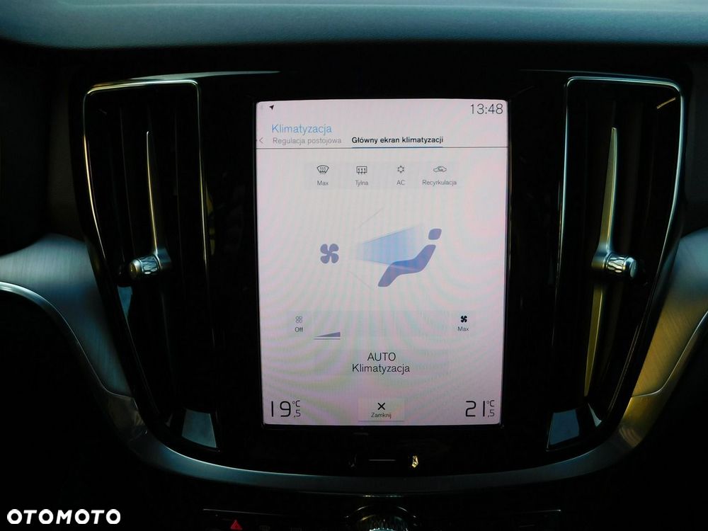 Volvo V60 B3 B DKG Essential - 11