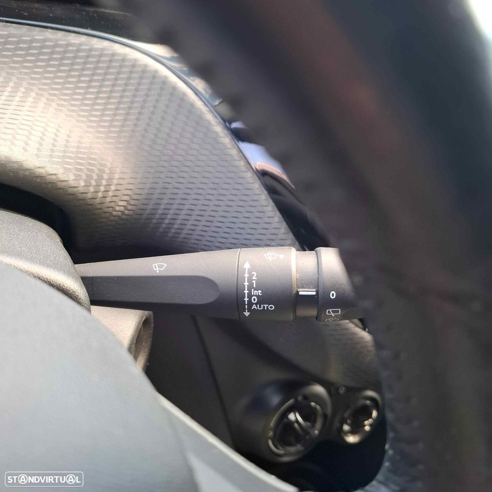 Peugeot 208 1.6 BlueHDi Allure - 21