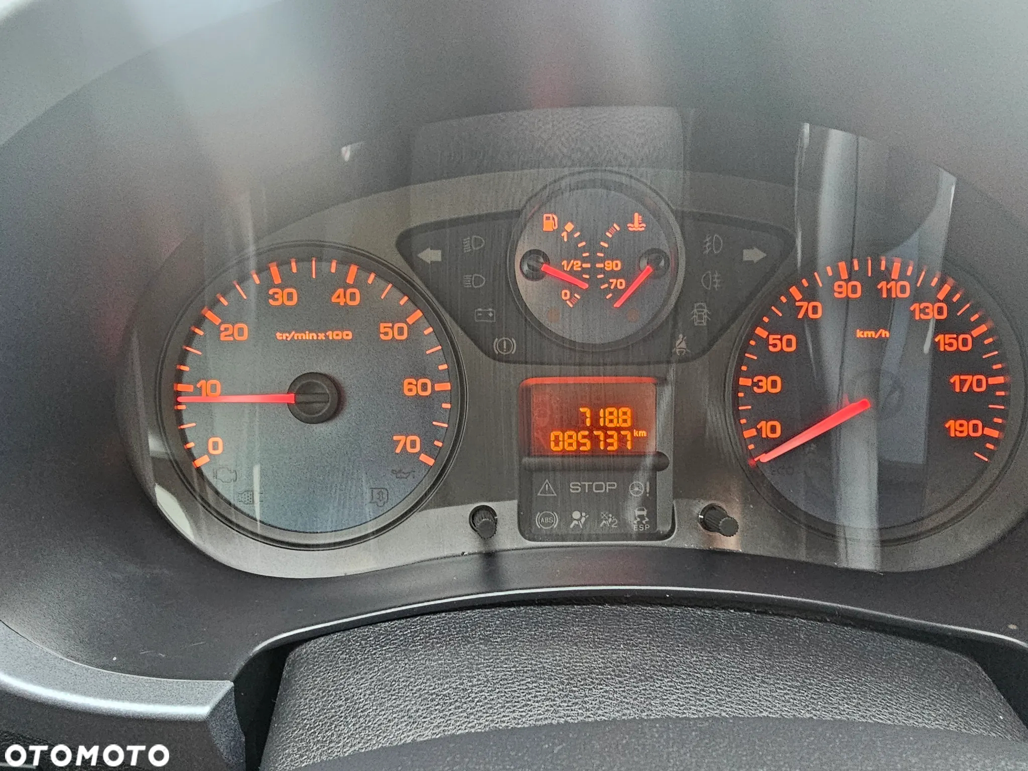 Peugeot Partner 1.6 HDi Active - 19