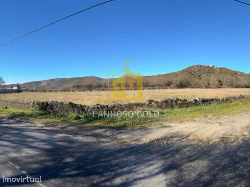 Terreno de 4550m² em Sarraquinhos, Montalegre - Excelente Oportunid... - Grande imagem: 4/16