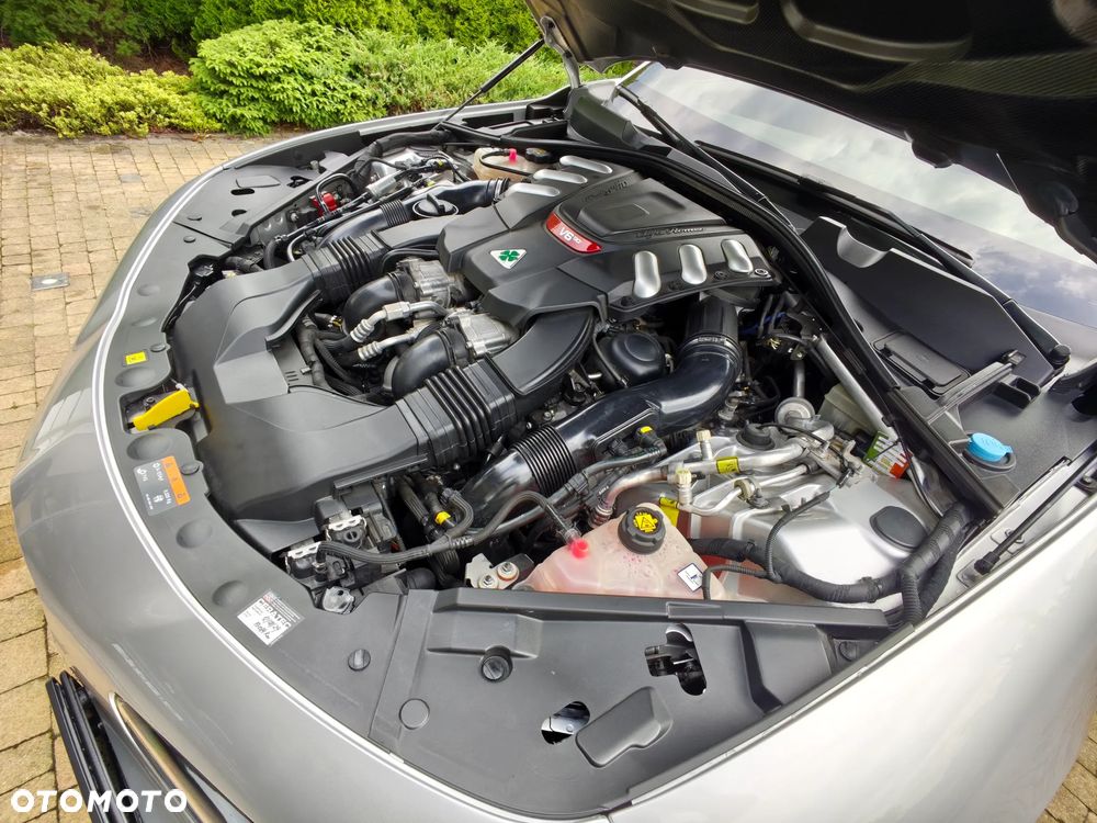 Alfa Romeo Giulia 2.9 V6 Bi-Turbo AT8 Quadrifoglio - 14