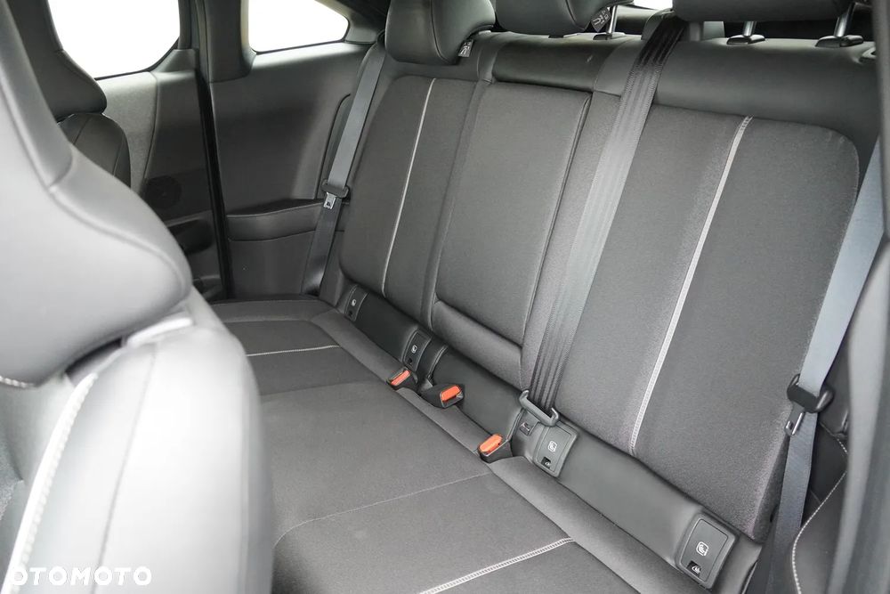 Mazda MX-30 R-EV PHEV Makoto - 27