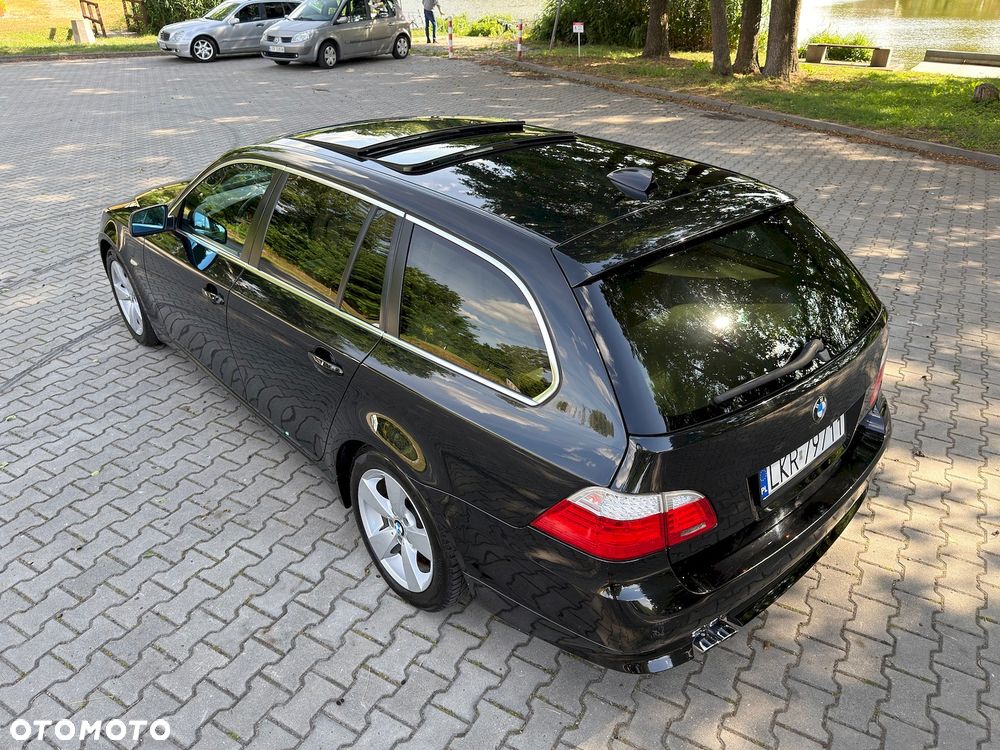 BMW Seria 5 525xd - 15
