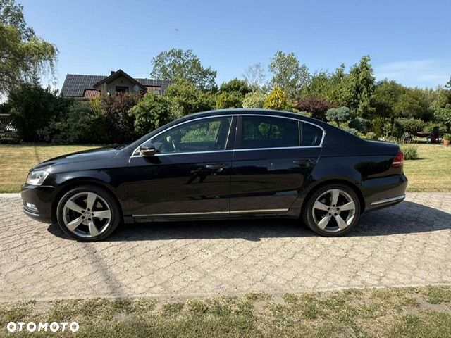 Volkswagen Passat 1.4 TSI Highline DSG - 8