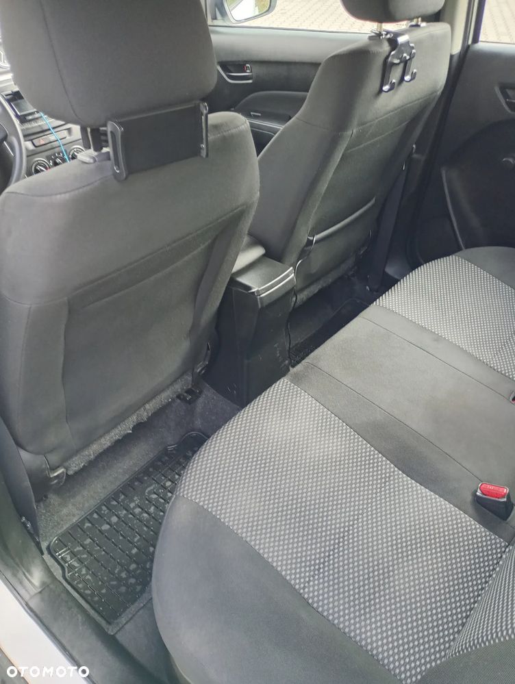 Suzuki Vitara 1.6 Comfort 2WD - 11