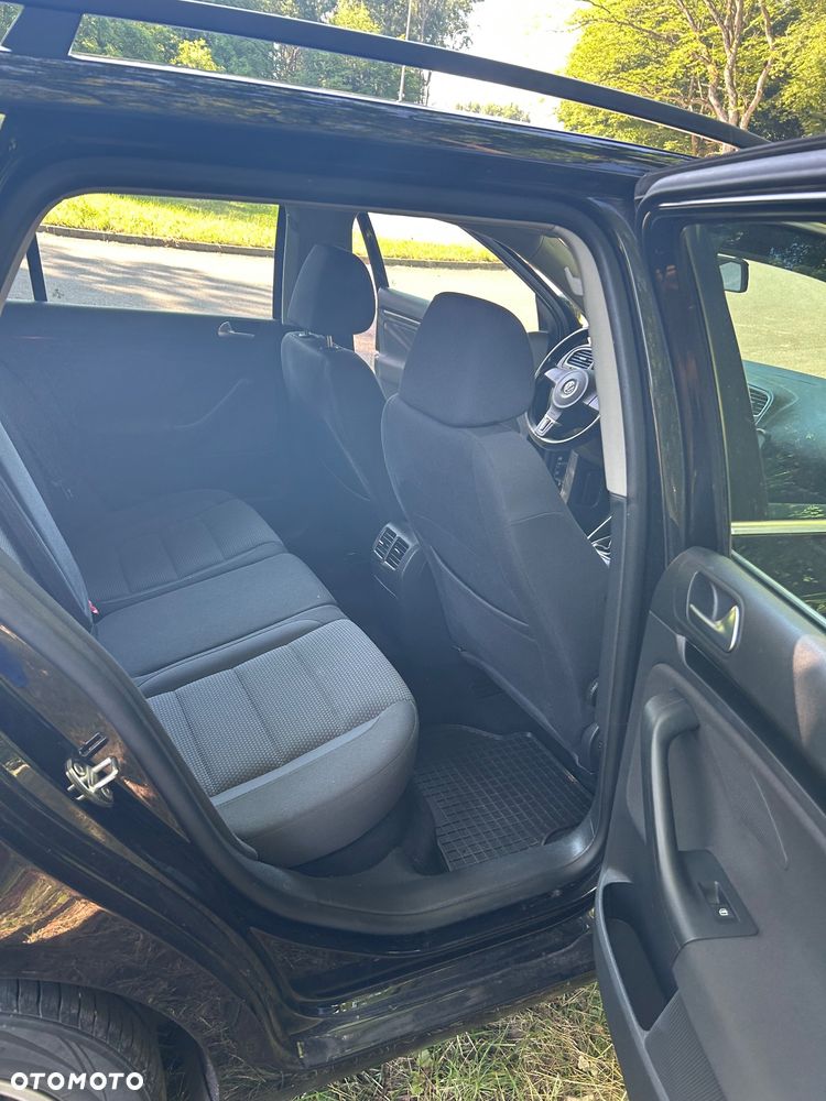 Volkswagen Golf 2.0 TDI Highline - 13