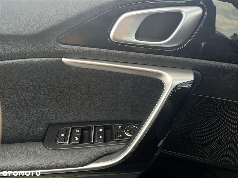 Kia Ceed 1.5 T-GDI M DCT - 18
