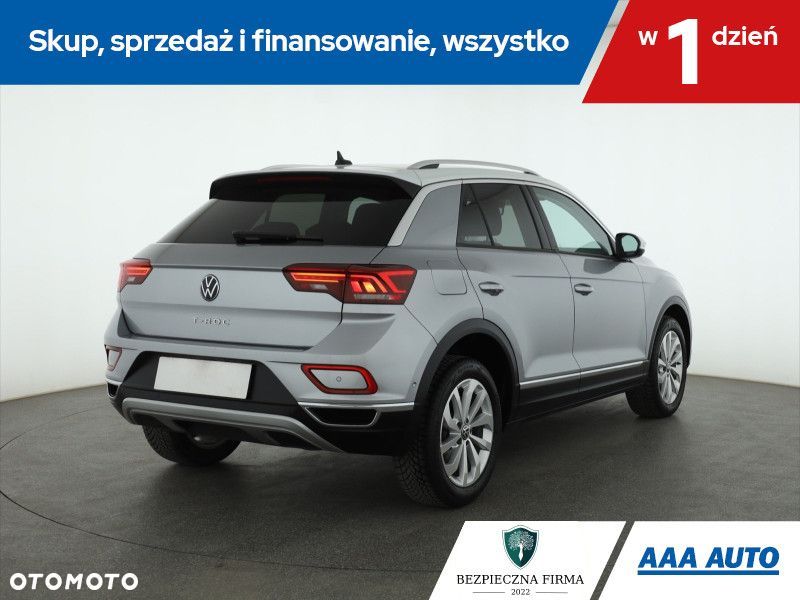 Volkswagen T-Roc - 7