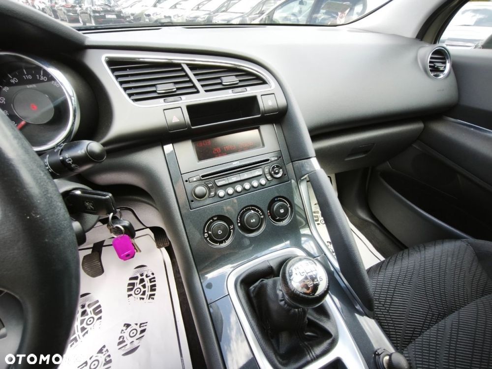 Peugeot 3008 - 10