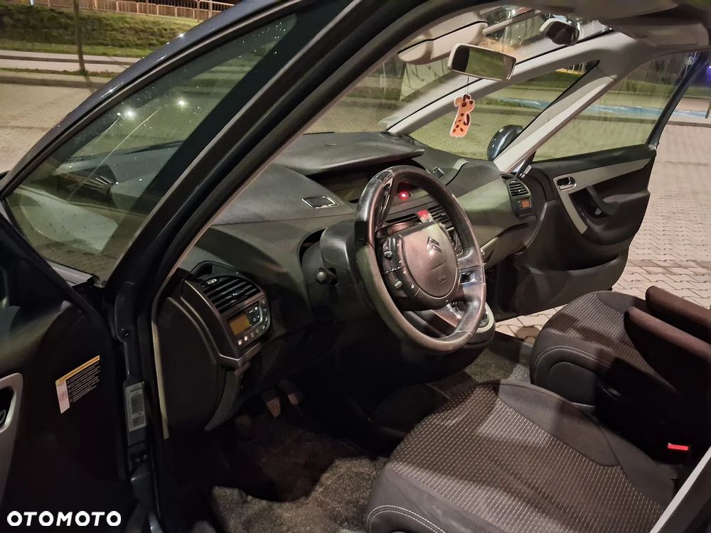 Citroën C4 Picasso - 11