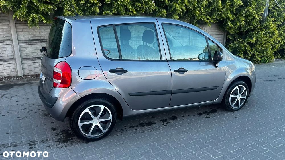 Renault Modus 1.2 16V Night and Day - 28