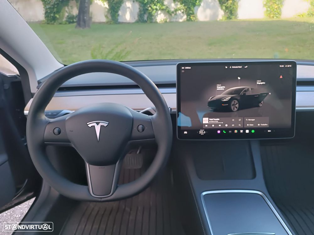 Tesla Model 3 Long Range Tração Traseira - 14