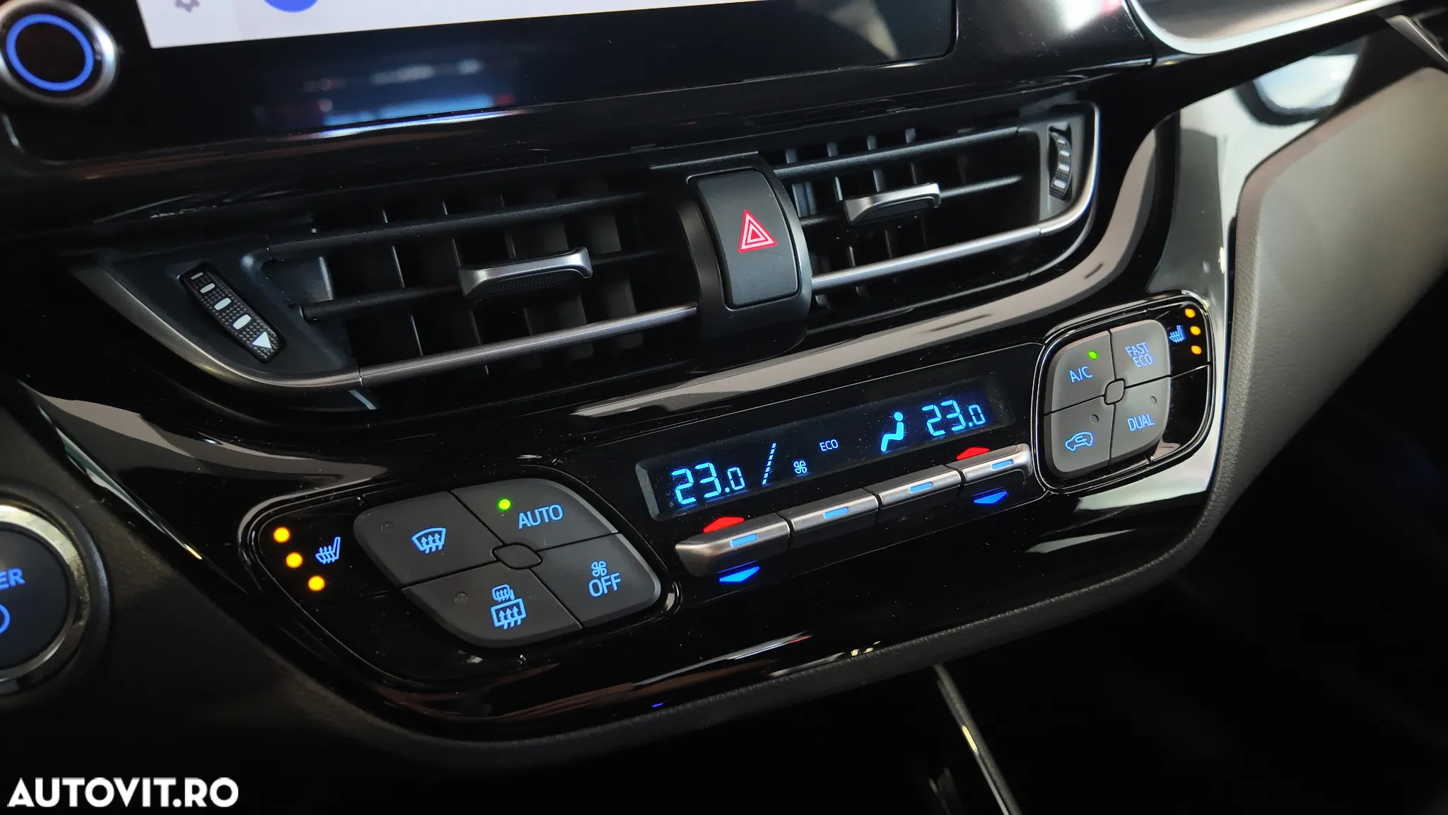 Toyota C-HR 1.8 HSD 122 CP 4x2 CVT C-ult Style bi-tone - 25