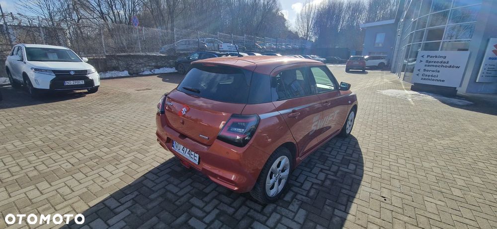 Suzuki Swift 1.2 Dualjet SHVS Premium Plus CVT - 7