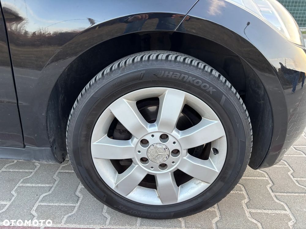 Mercedes-Benz Klasa A 160 BlueEFFICIENCY Elegance Special Edition - 26