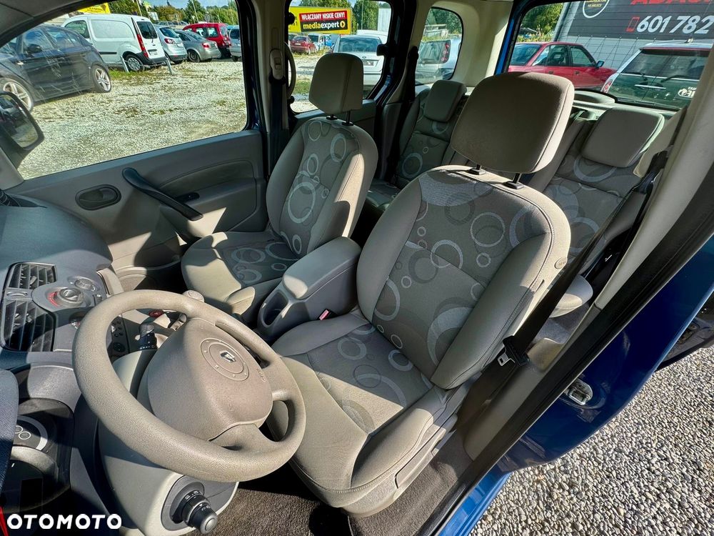 Renault Kangoo 1.6 8V Happy Family - 14