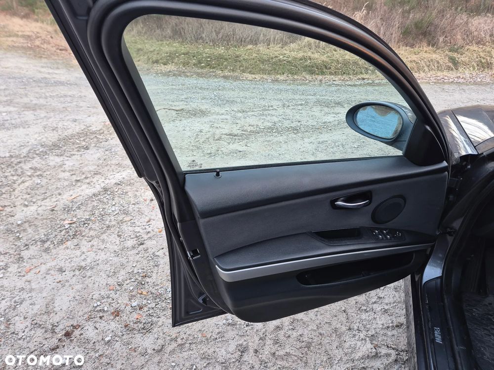 BMW Seria 3 - 19