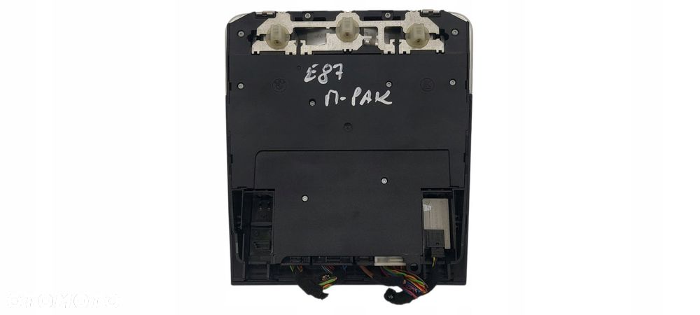 Bmw E87 E90 E92 Lampka Podsufitki Oświetlenia Wnętrza Kabiny Tel 9225489 - 3