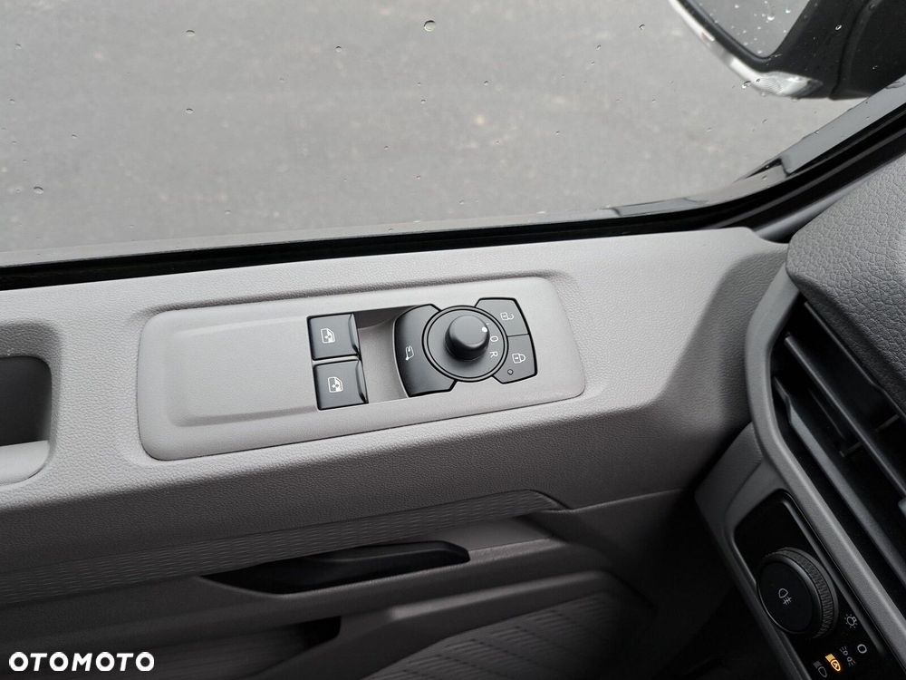 Volkswagen Transporter Furgon, 2,0 l TDI 170 KM / 8-bieg.automatyczna r. o: 3500 mm - 14