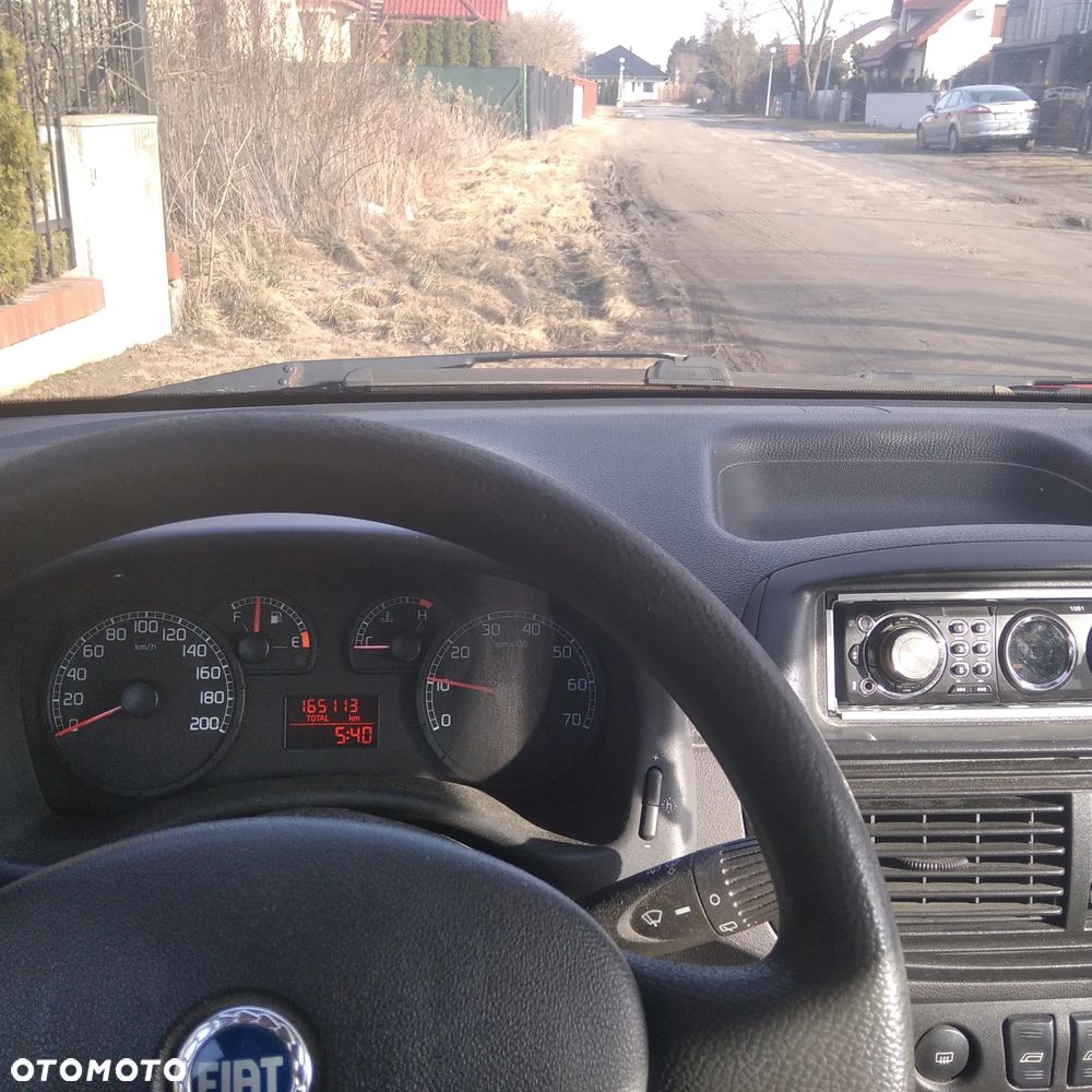 Fiat Punto 1.2 8V Active Clima - 4