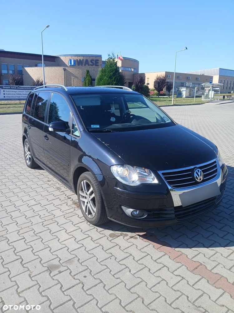Volkswagen Touran 1.9 TDI Highline - 2