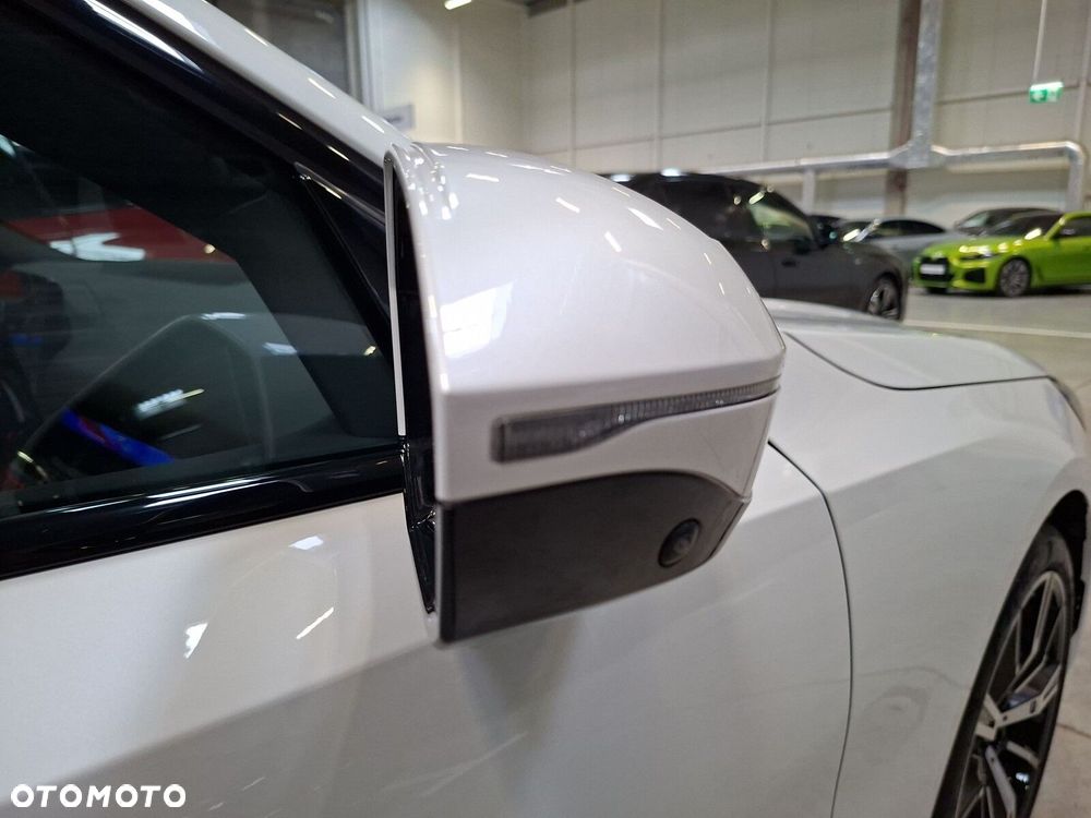 BMW Seria 5 - 22