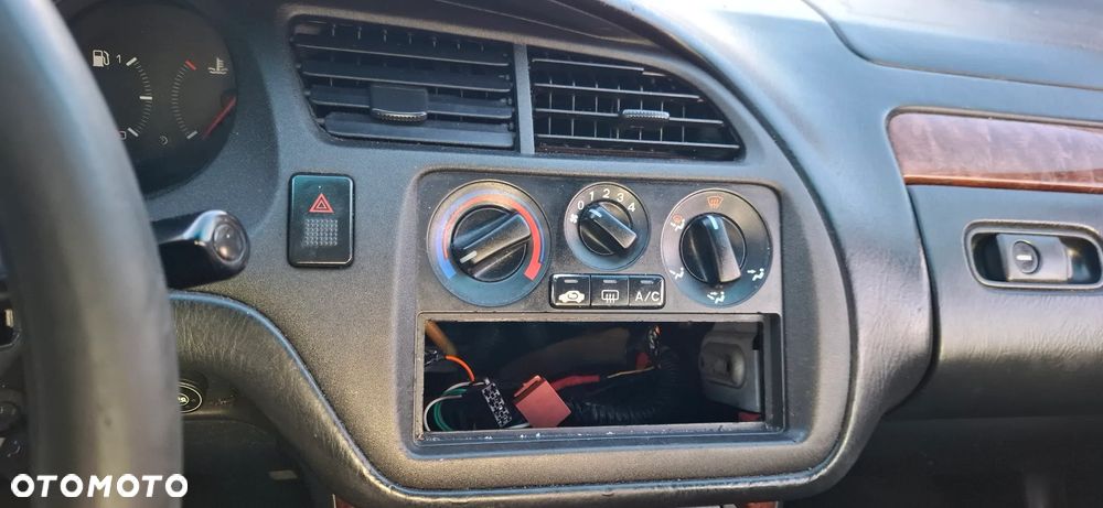 Honda  Accord VI Hatchback 1,8 B F18B2, F18B4 na części - 12