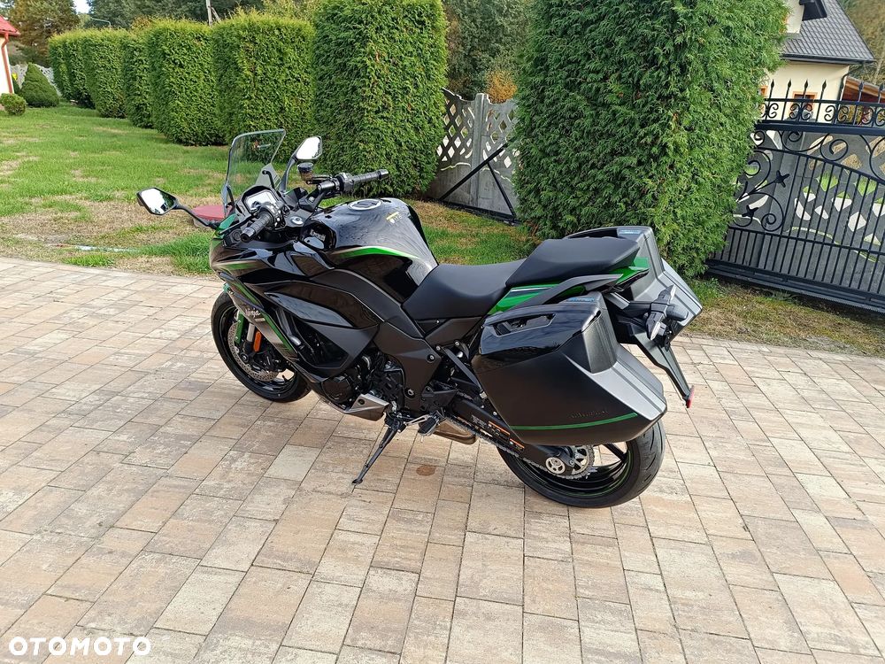Kawasaki Ninja 1000 SX - 4