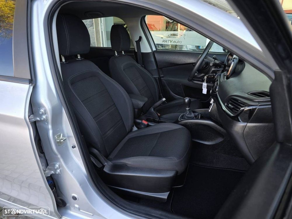 Fiat Tipo Station Wagon 1.0 GSE T3 City Life - 15