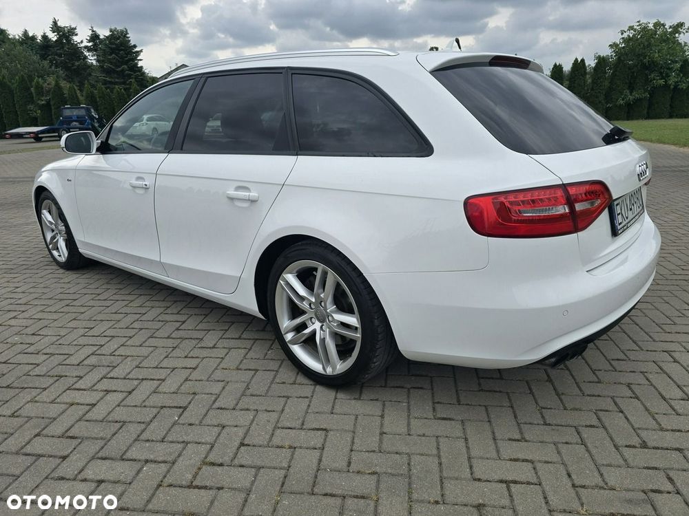 Audi A4 Avant - 13