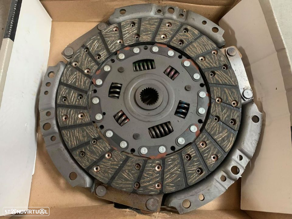 Kit embraiagem Nissan Pick Up D21 Terrano I e Cabstar a gasolina - 3