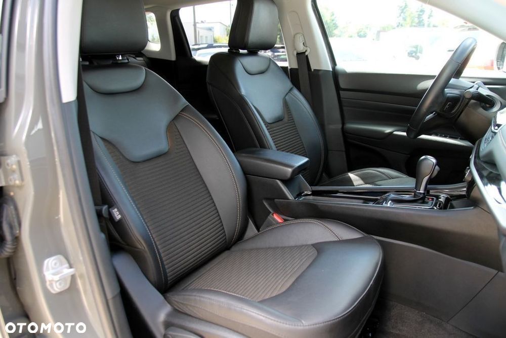 Jeep Compass 1.3 T4 PHEV 4xe Upland S&S - 28