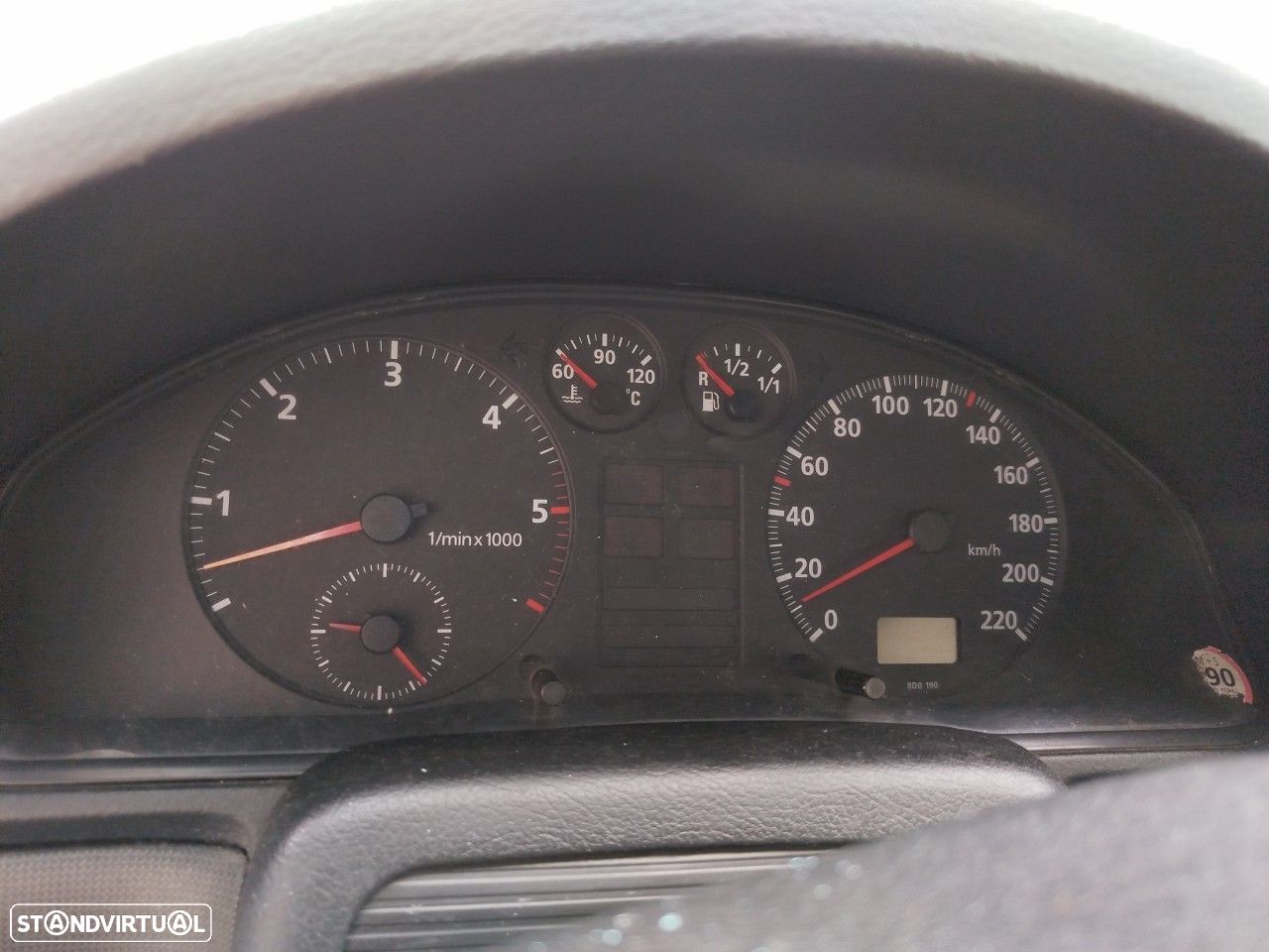 Quadrante / painel de instrumentos AUDI A4 Avant (8D5, B5) - 1