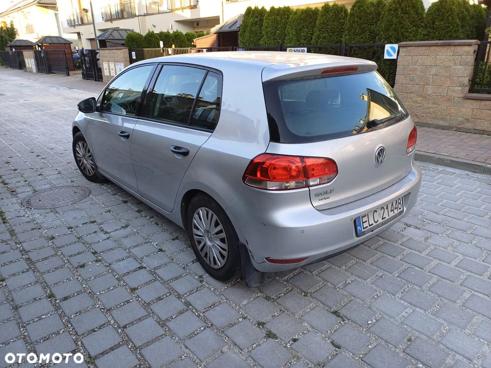 Volkswagen Golf - 8
