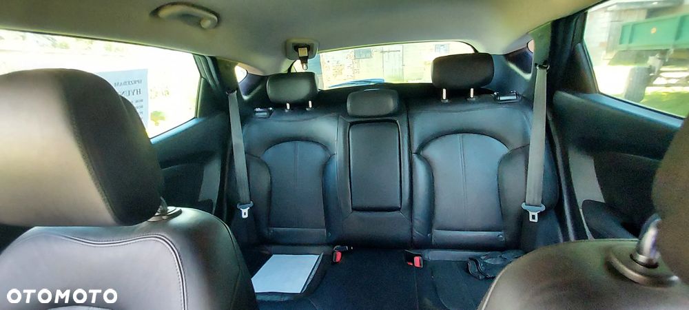 Hyundai ix35 2.0 CRDi Comfort 4WD - 8