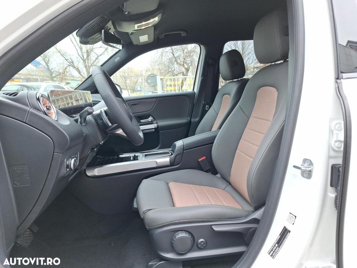 Mercedes-Benz EQB 300 4MATIC - 9